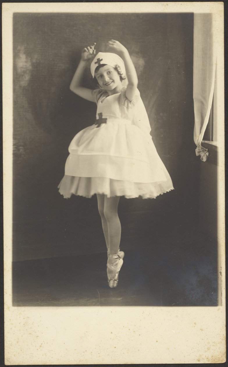 Helen Boothe als Rotes Kreuz Rosie von Louis Fleckenstein
