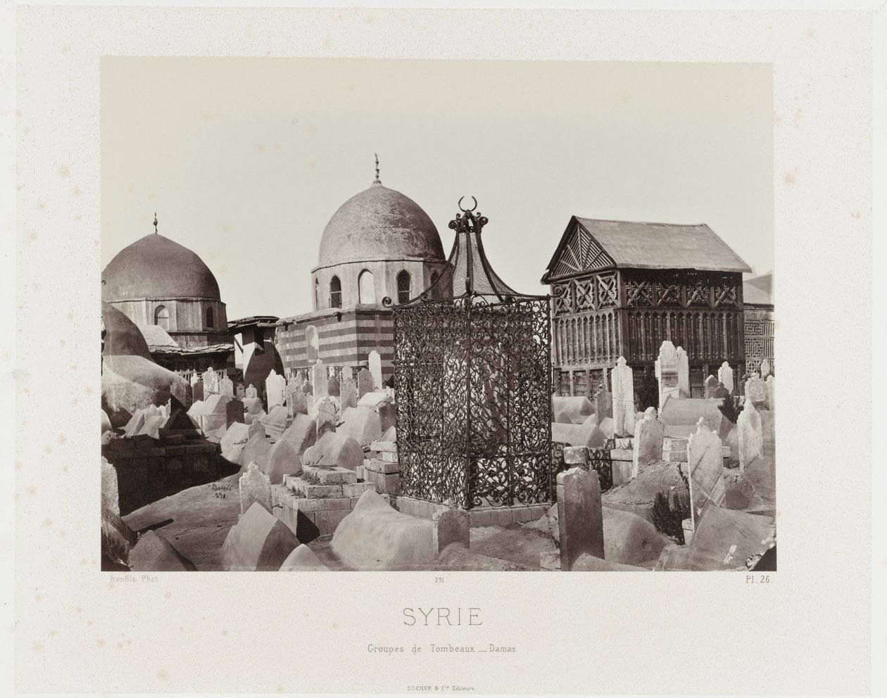 Ansicht eines Friedhofs in Damaskus (Syrien) von Maison Bonfils