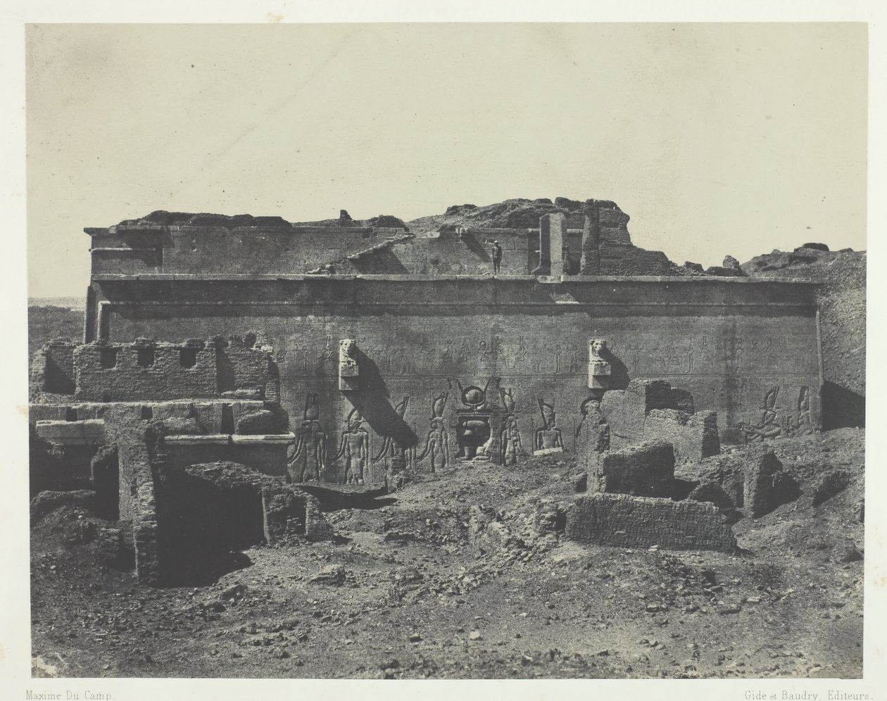 Fassade Rückseite, Großer Tempel von Dendera Teutyres, Oberägypten, 1849-51, gedruckt 1852 von Maxime Du Camp