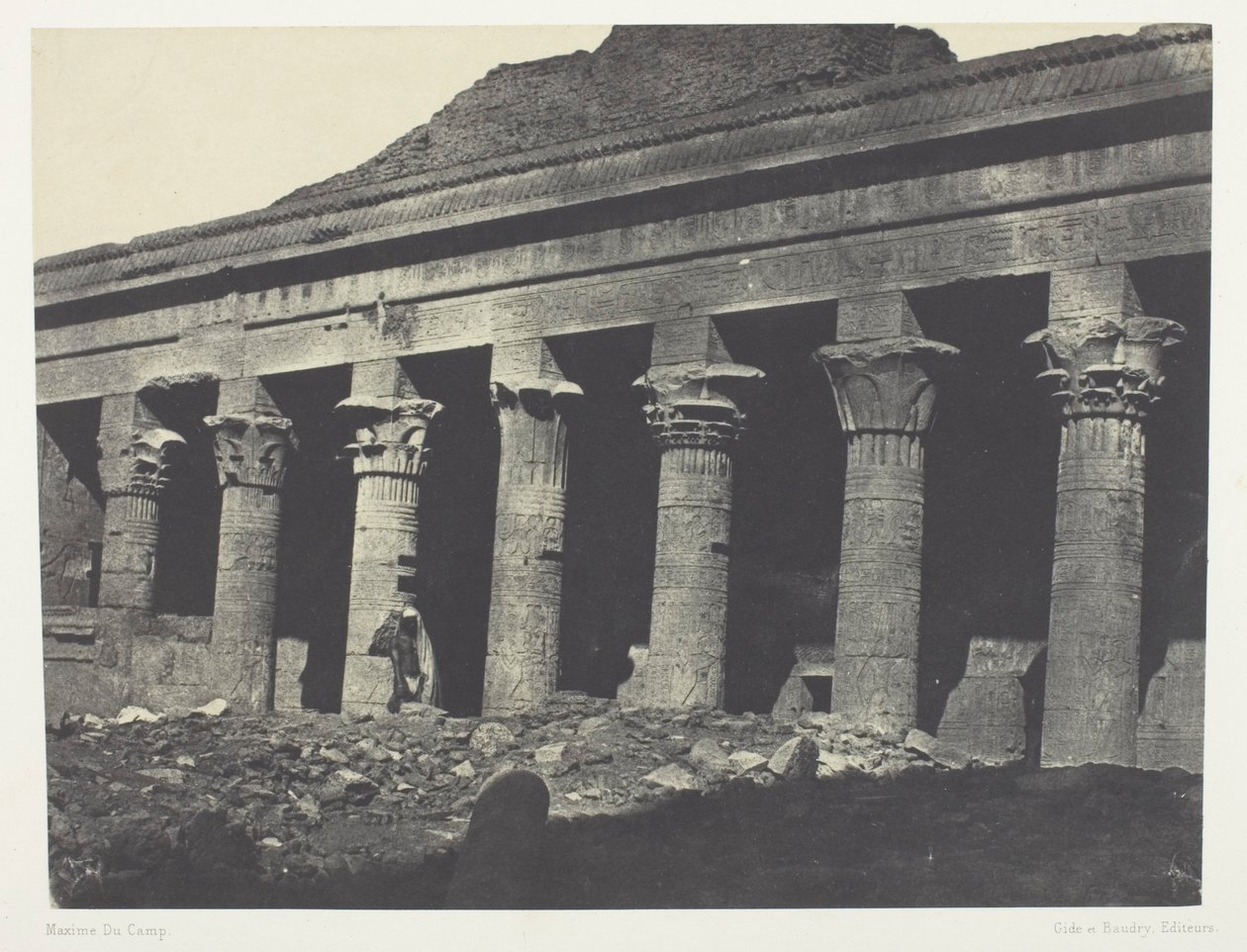Großer Tempel der Isis in Philä, Galerie Orientale; Nubien, Platte 73 aus dem Album "Ägypten, Nubien, Palästina und Syrien" (1852) von Maxime Du Camp