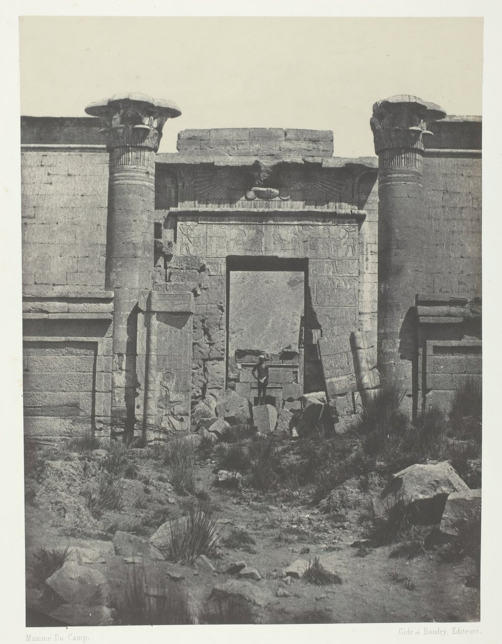 Médinet-Habou, Propyläen des Thoutmoseum, Theben, 1849-51, gedruckt 1852 von Maxime Du Camp