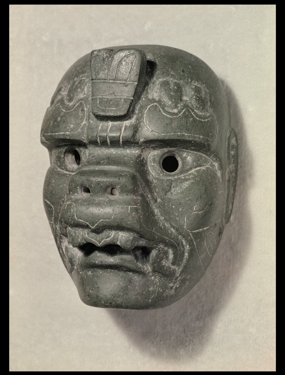Feline Maske eines Mannes, aus Oaxaca, präkolumbianisch von Mexican School
