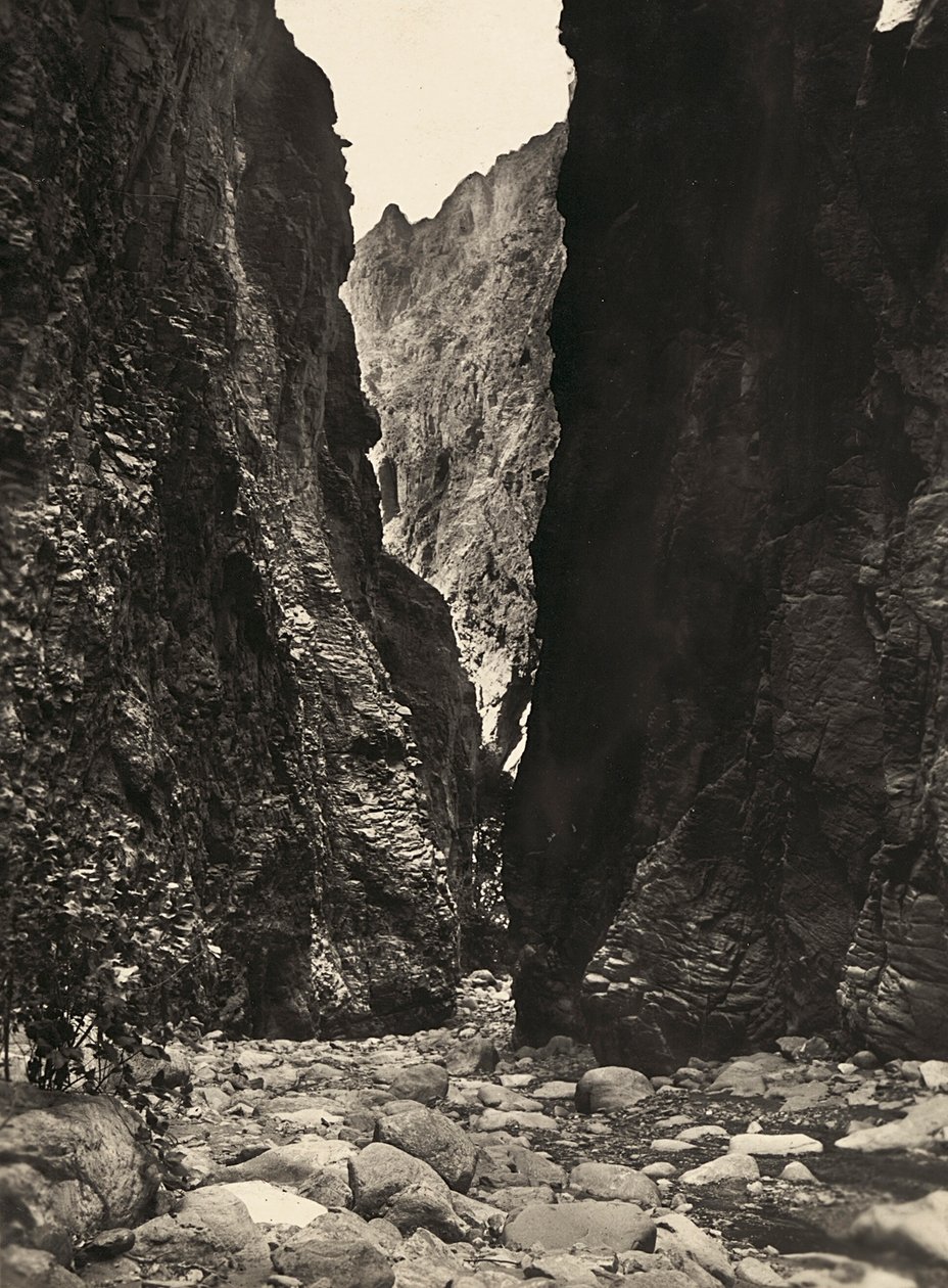 „Ein Imperium aufbauen“ im faschistischen Zeitalter: eine Schlucht bei Endeli, 09/05/1936 von Modestino Baldinetti