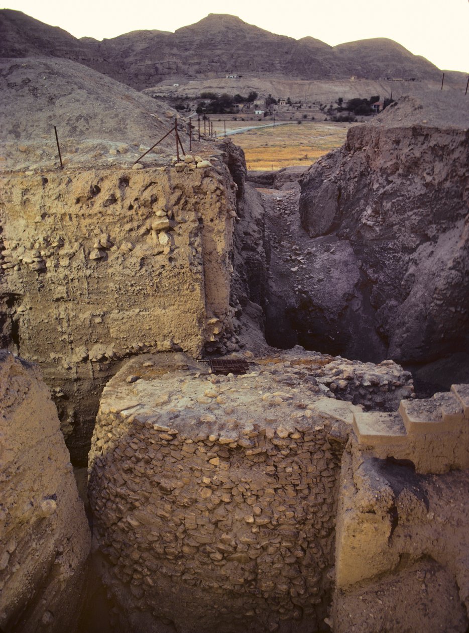 Graben an der neolithischen archäologischen Stätte von Jericho von Nathan Benn