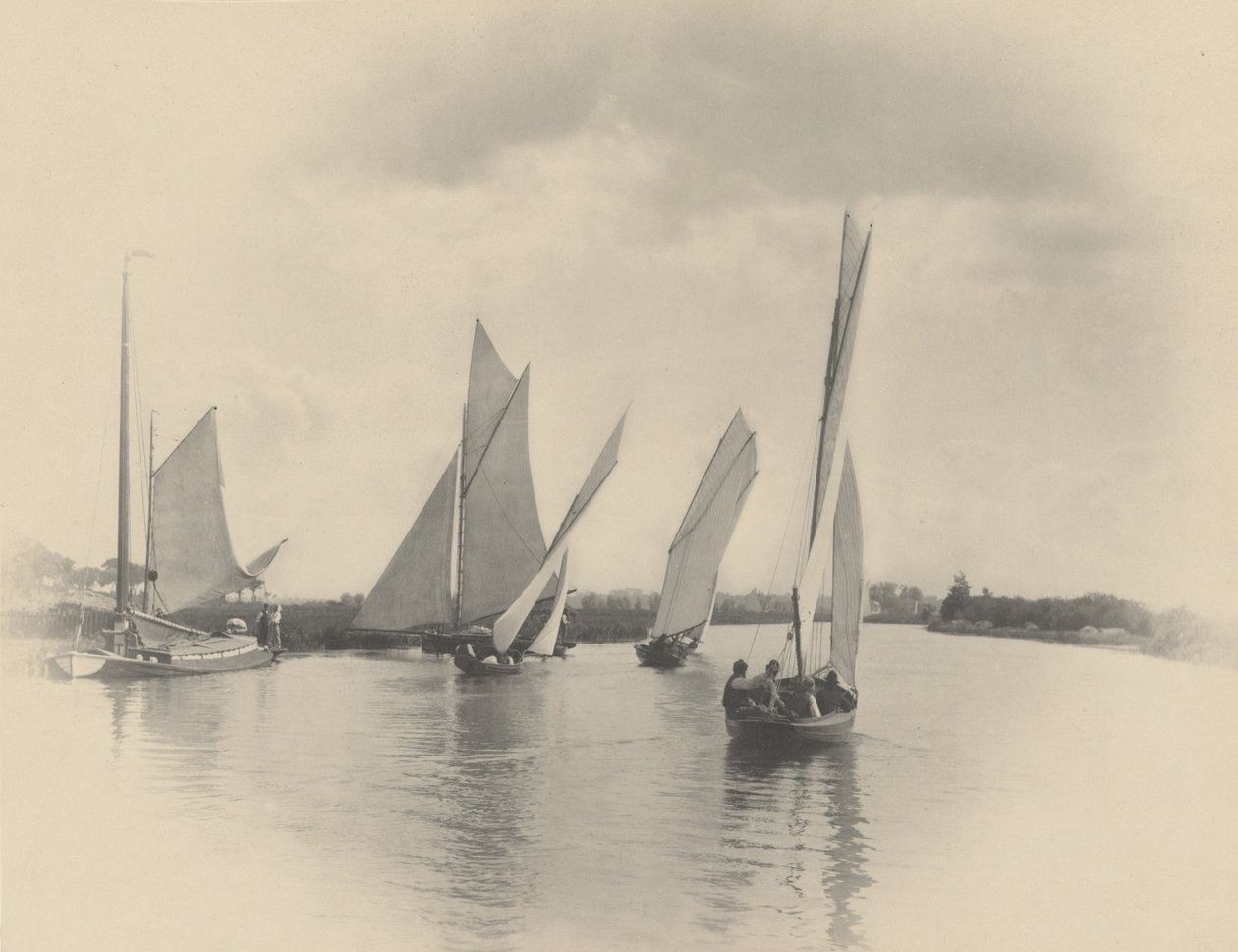 Ein Segelwettkampf in Horning, 1885 von Peter Henry Emerson