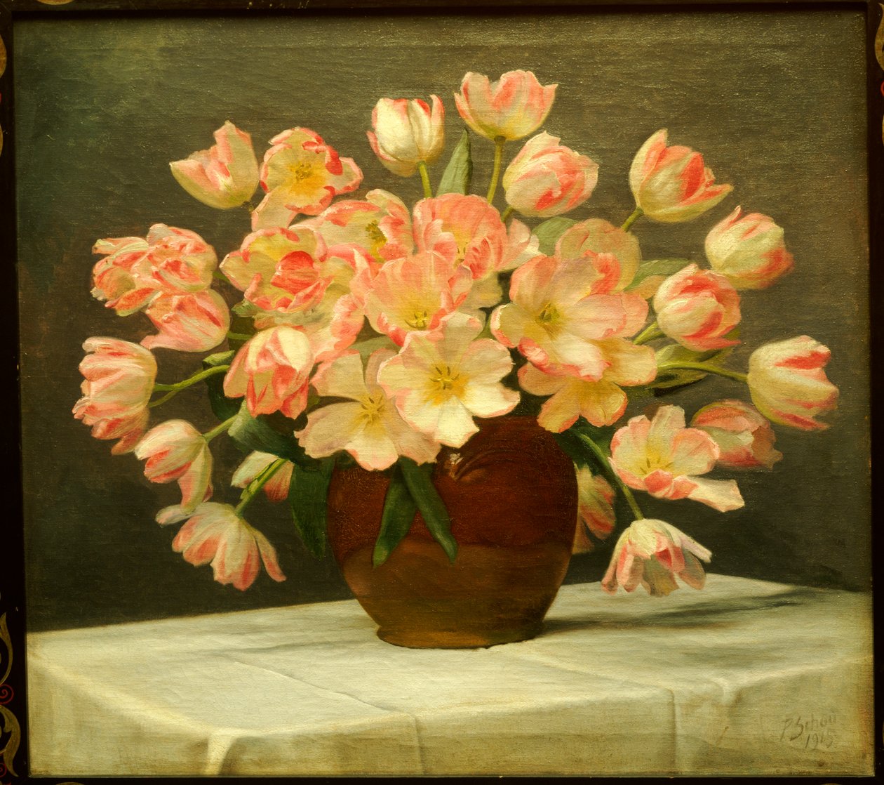 Tulpen in einer Vase auf einem drapierten Tisch von Peter Johan Schou