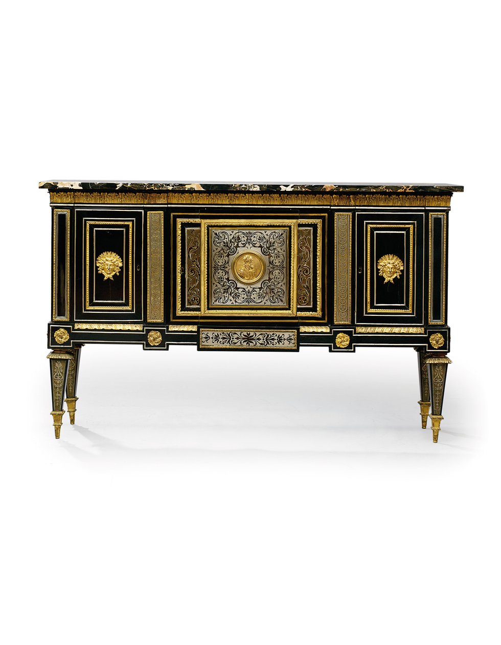 Ein Louis XVI meuble d