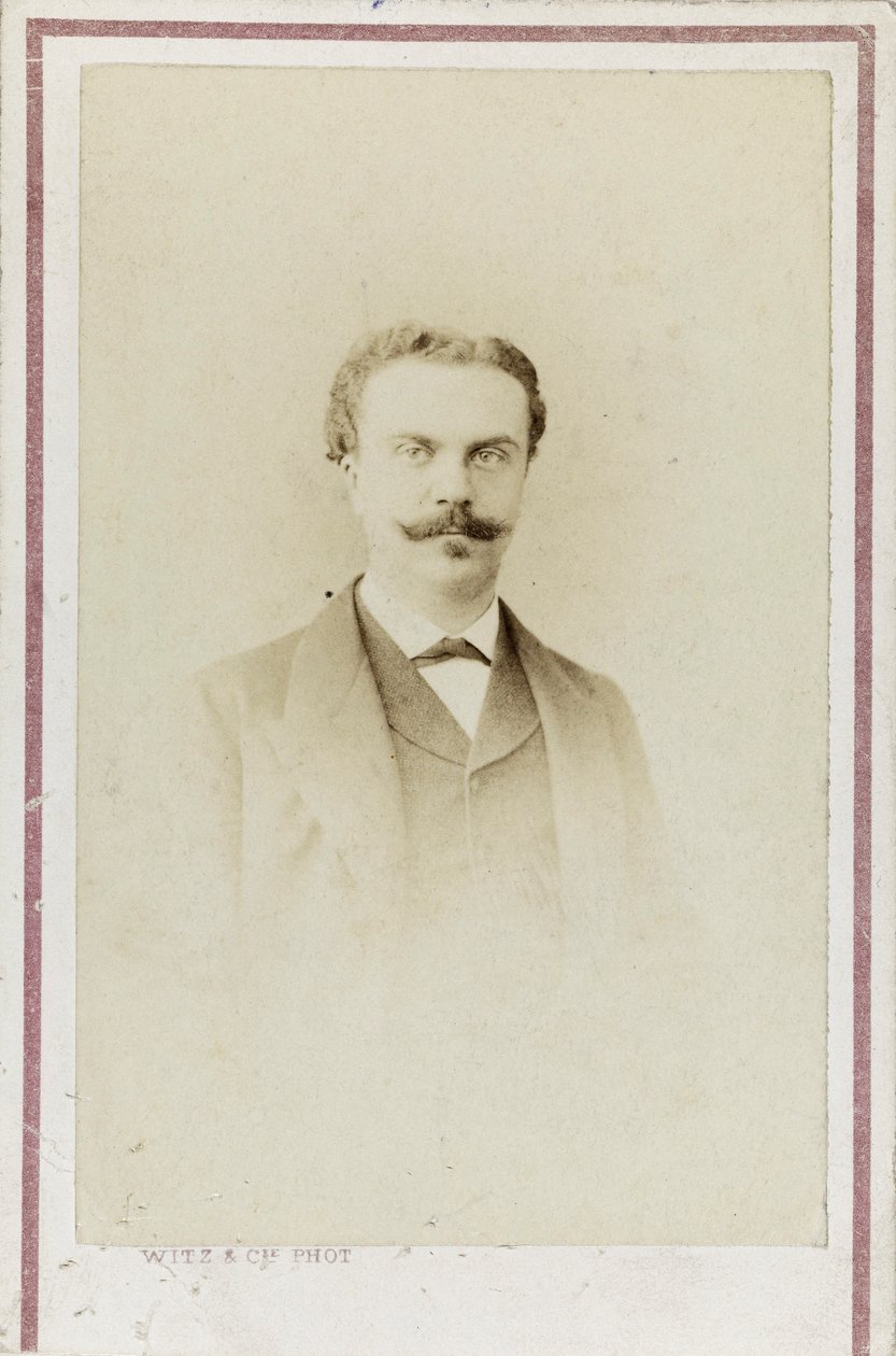 Porträt von Guy de Maupassant, ca. 1880 von Photo studio Witz and Cie.