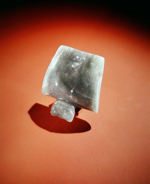 Überarbeiteter geflügelter Anhänger, aus Guacimo, Linea Vieja Gebiet von Pre Columbian Pre Columbian