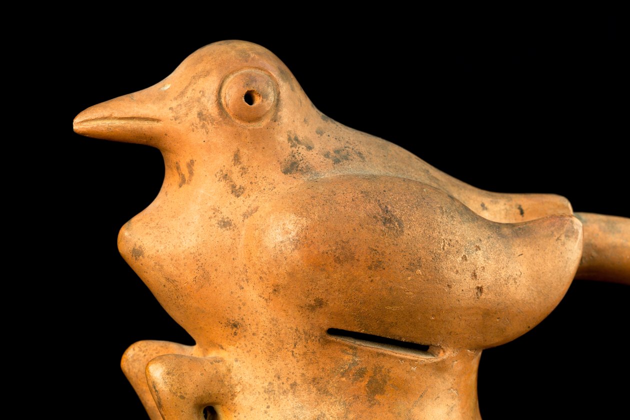 Keramik mit Brückengriff und Vogeldesign von Precolombian Precolombian