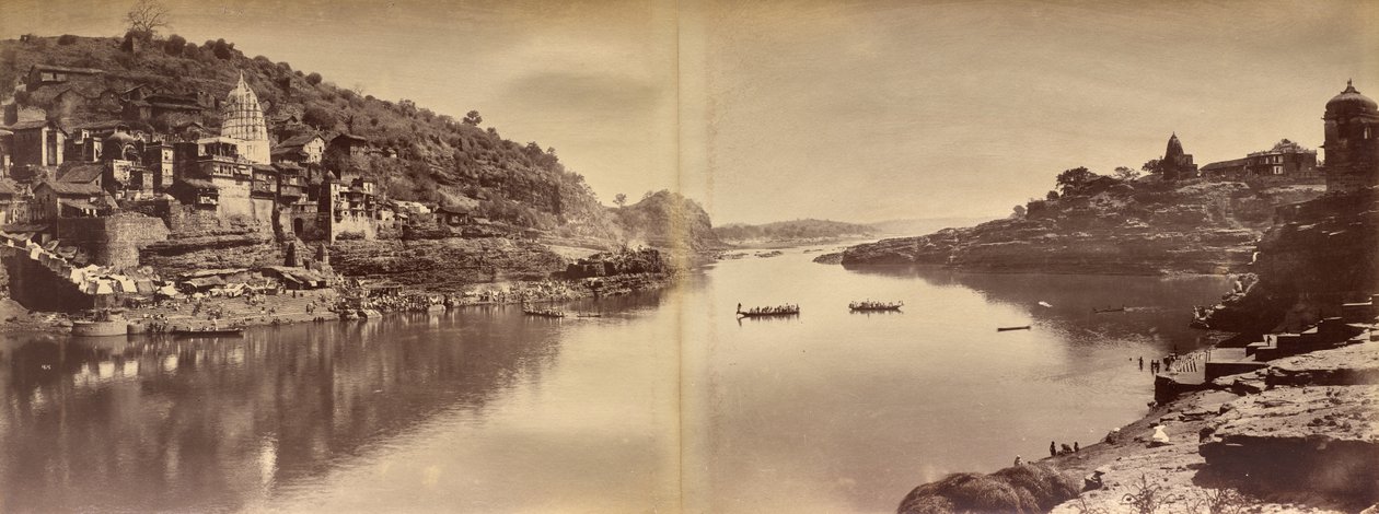Zweiteiliges Panorama mit Blick auf den Narmada-Fluss bei Omkareshwar von Raja Deen Dayal