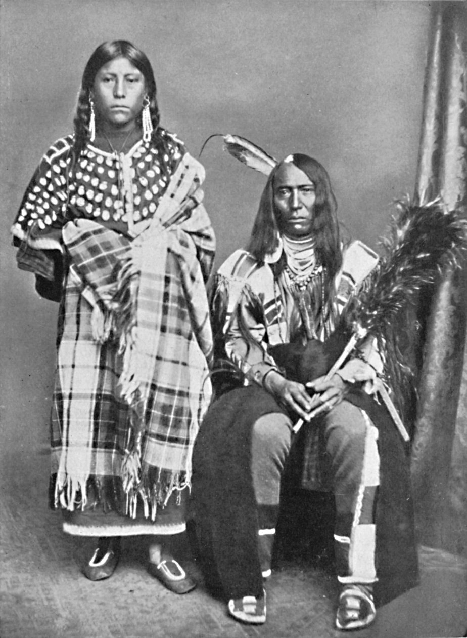 Ein Sioux-Häuptling und seine Frau, 1912 von Robert Wilson Shufeldt