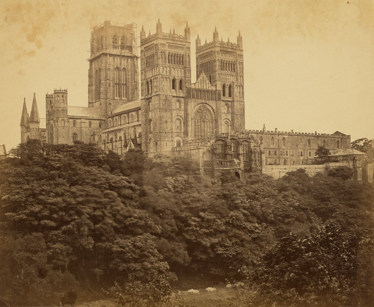 Westfassade von Durham von Roger Fenton