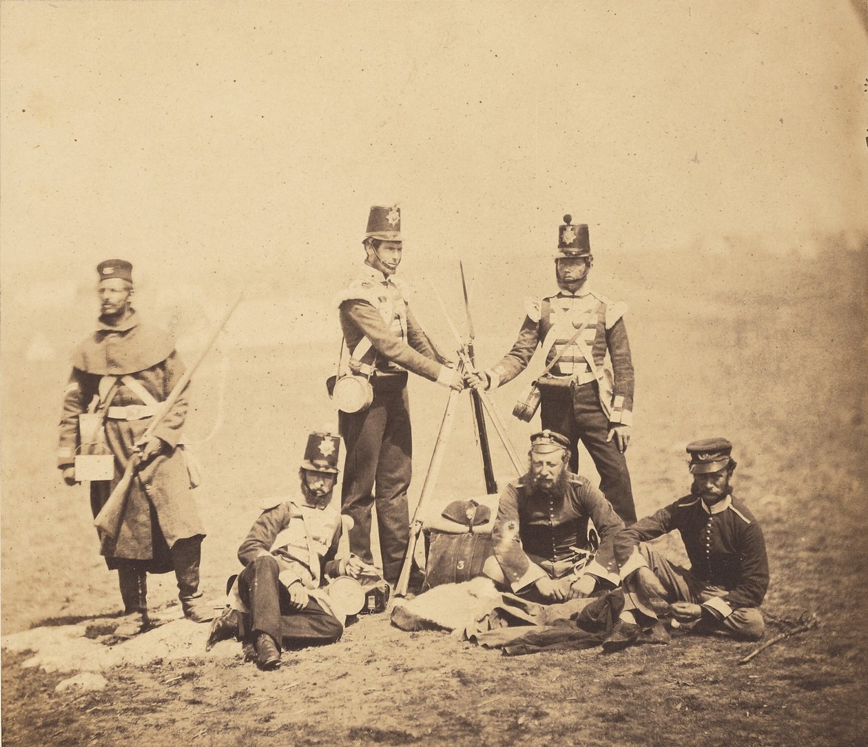 Englische Infanterie legt die Waffen zusammen. von Roger Fenton