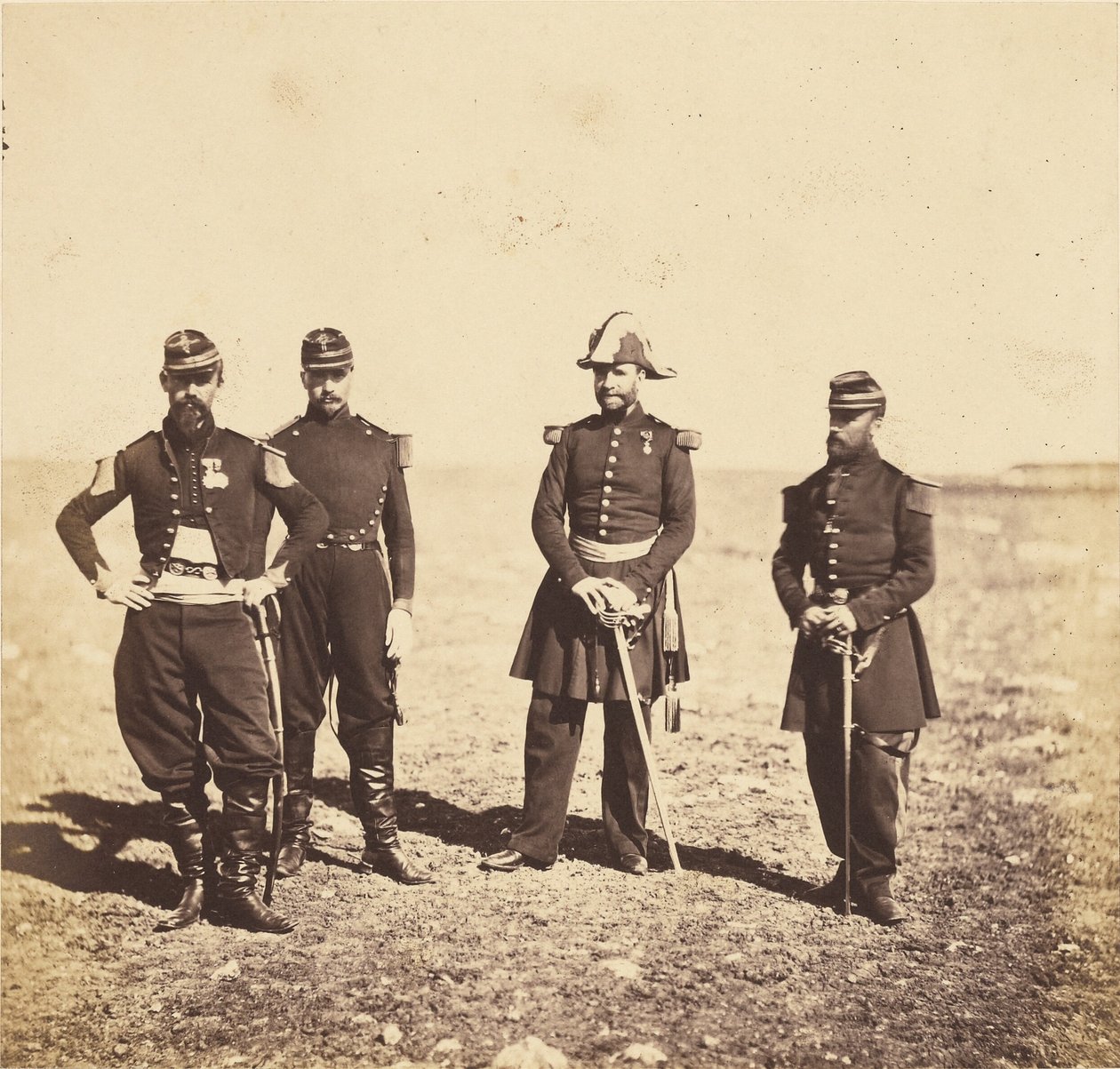 General Bennet und Offiziere seines Stabes von Roger Fenton