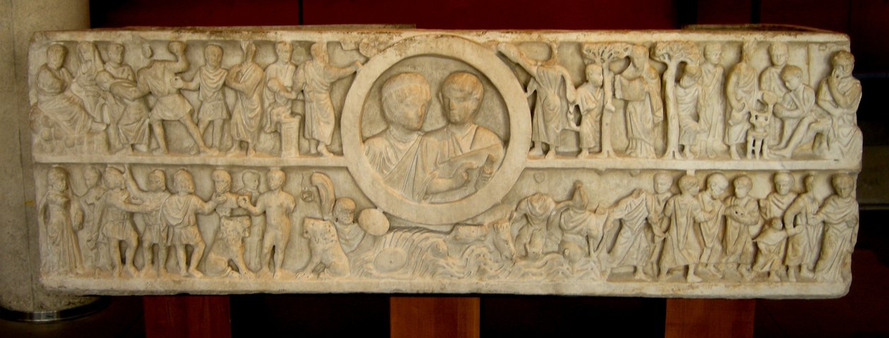 Sarkophag eines Paares mit Szenen aus dem Alten und Neuen Testament von Roman