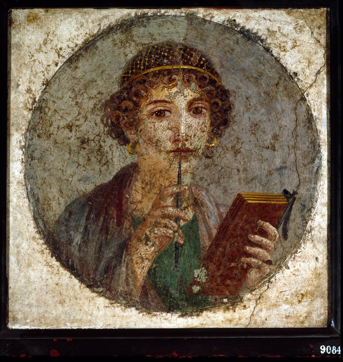 Porträt von Sappho, griechische Dichterin. Römische Frau mit Buch und Stift (Stylus oder Stilus), aus Pompeji, Neapel, Italien von Roman