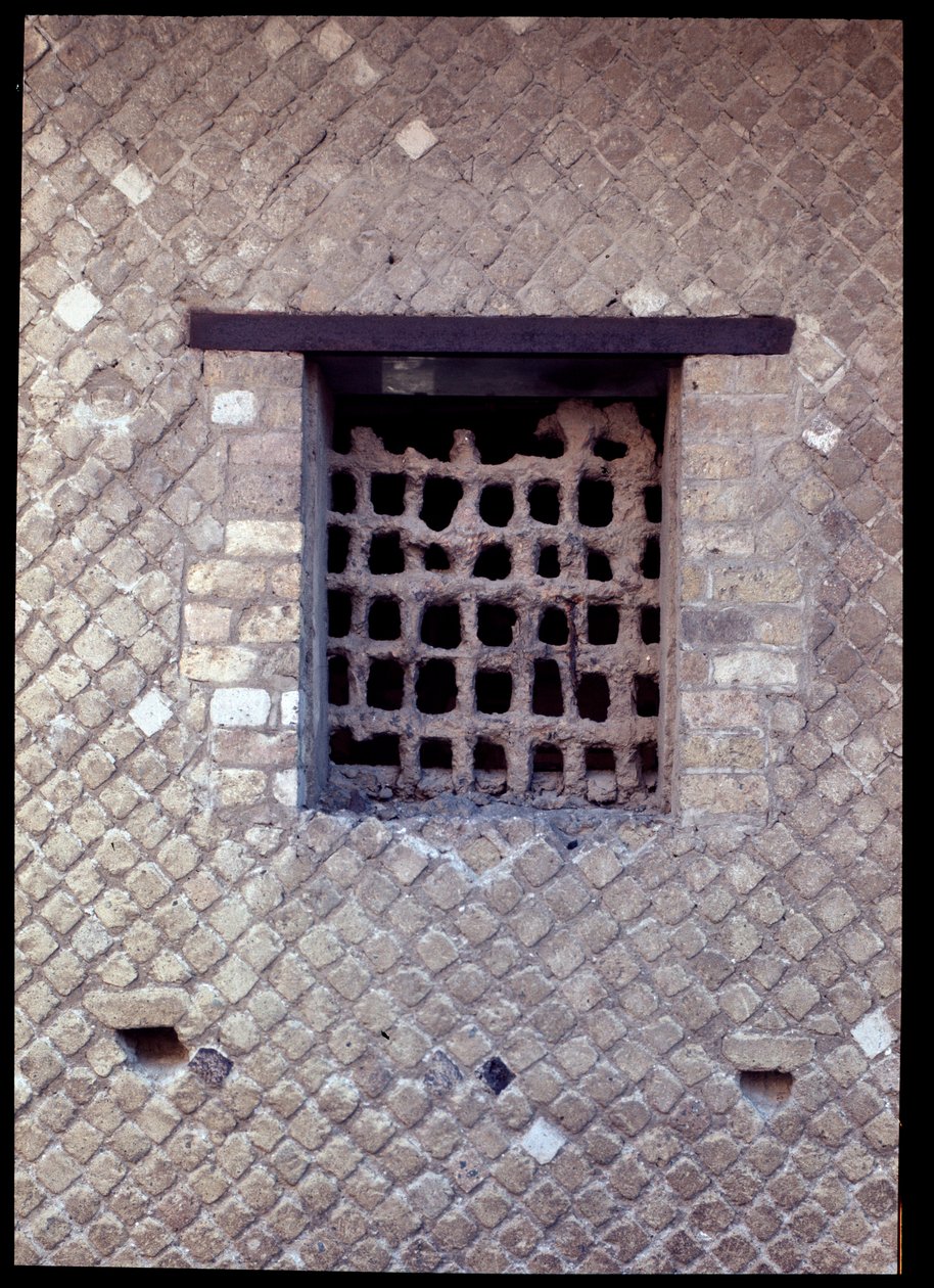 Blick auf ein Fenster des Casa dell