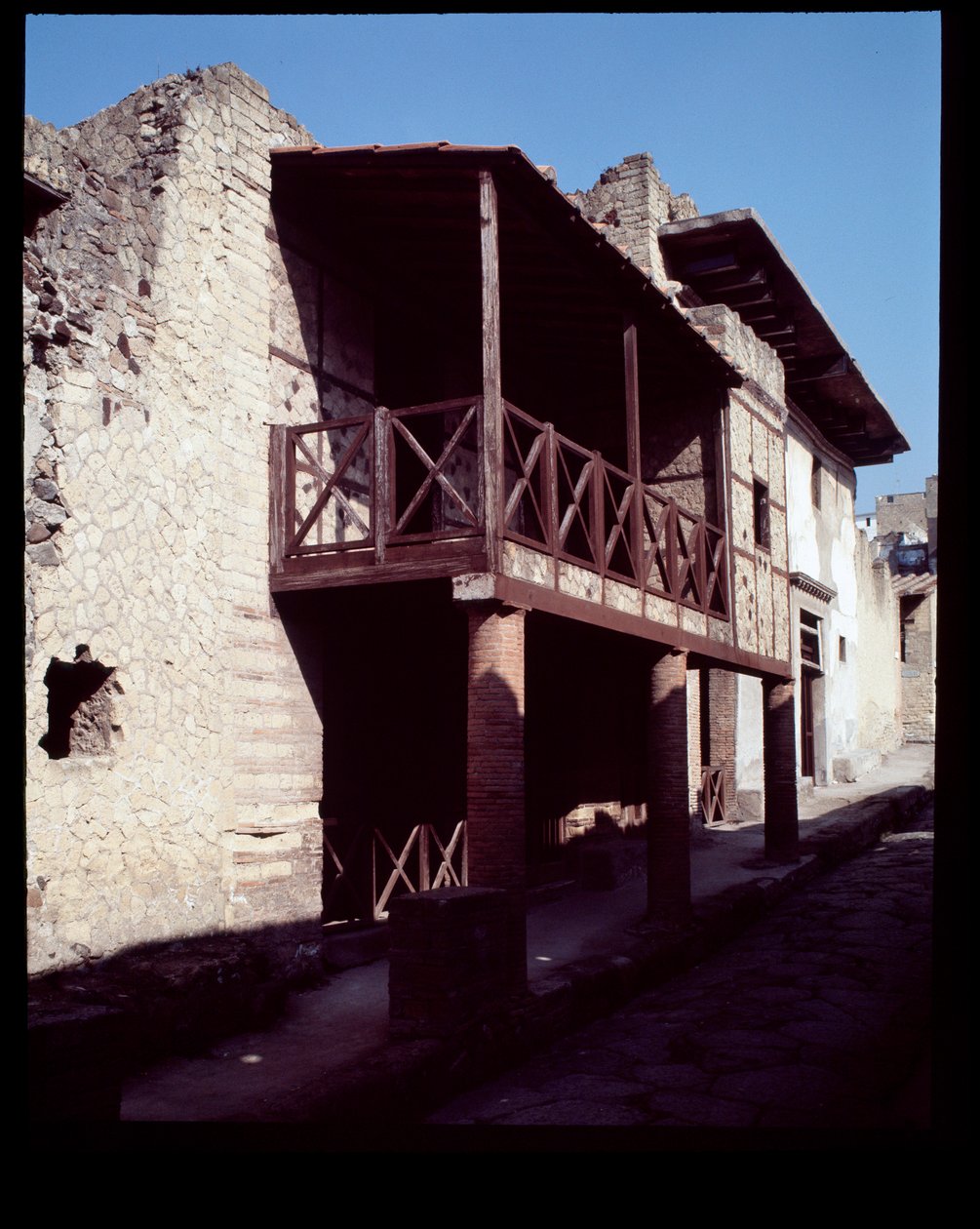 Ansicht des Hauses namens Casa a Graticcio, 5. Jahrhundert v. Chr. - 1. Jahrhundert n. Chr. von Roman Roman