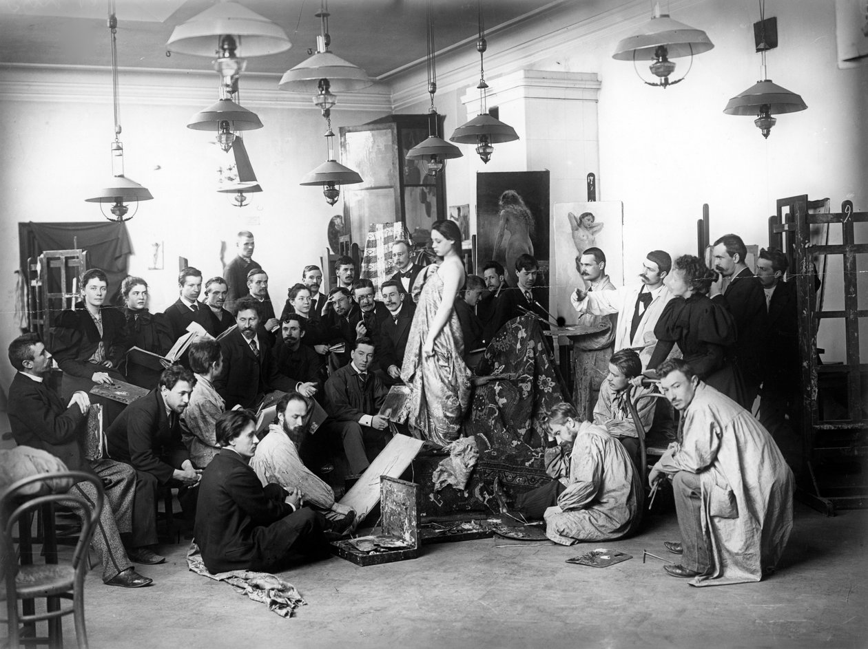 Ilja Repin unterrichtet einen Aktkurs an der Kaiserlichen Akademie, St. Petersburg, 1898 von Russian Photographer
