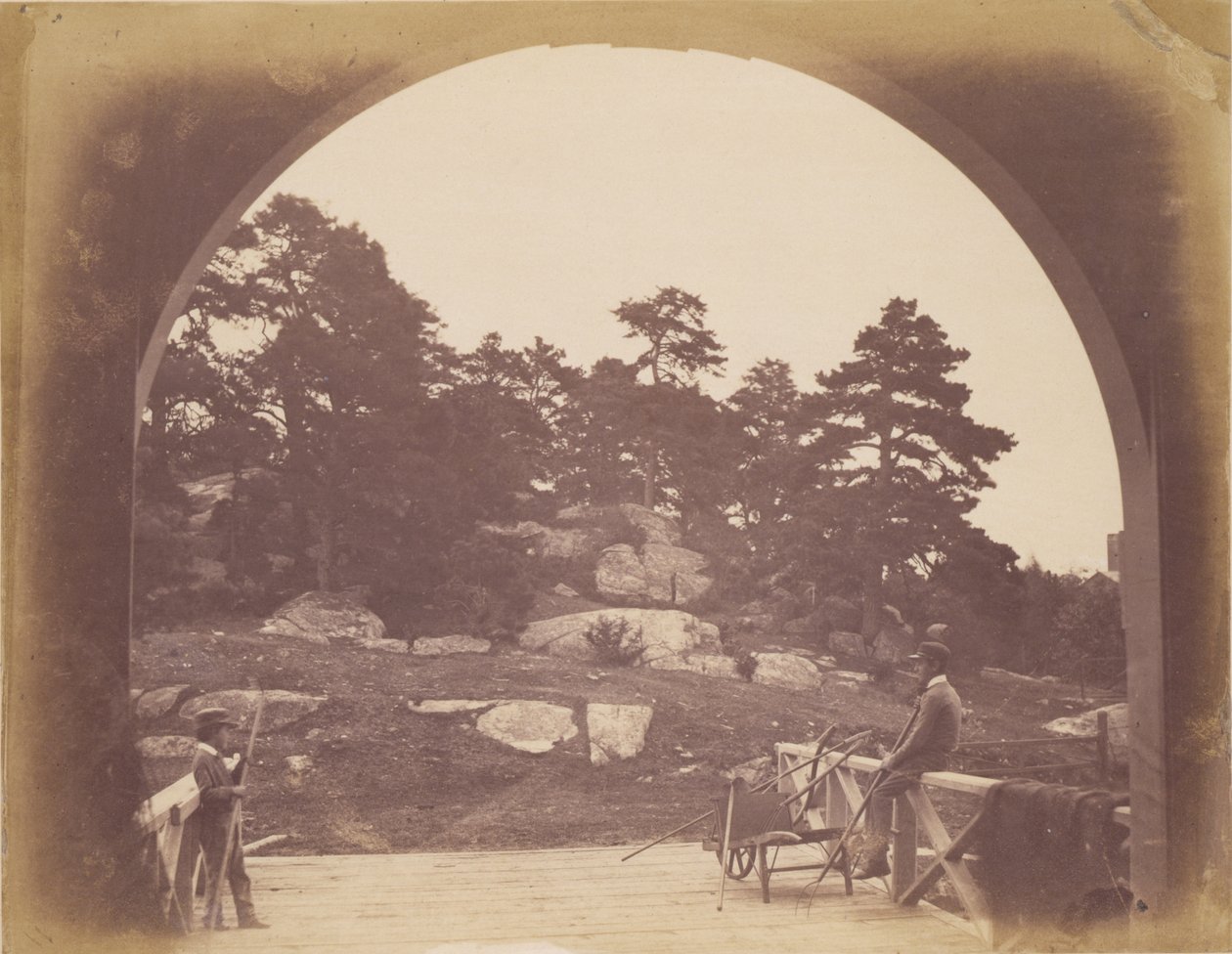 Blick nach außen aus der Scheune, Loring Estate, Beverly Farms, Massachusetts von Samuel Masury