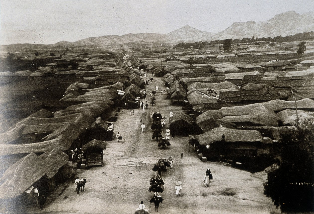 Ansicht der Chongro Avenue in Seoul, Hauptstadt von Korea von School Korean