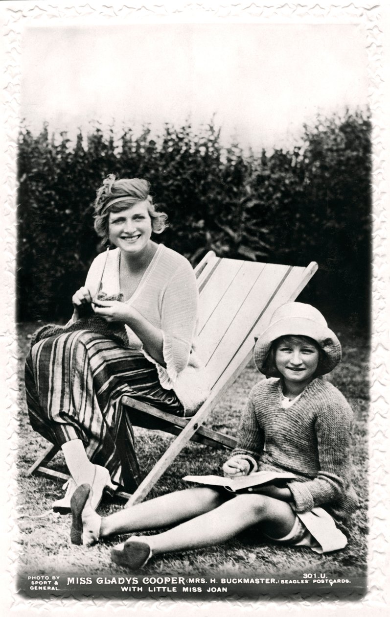 Gladys Cooper 1888-1971, englische Schauspielerin, mit ihrer Tochter Joan, frühes 20. Jahrhundert von Sport and General
