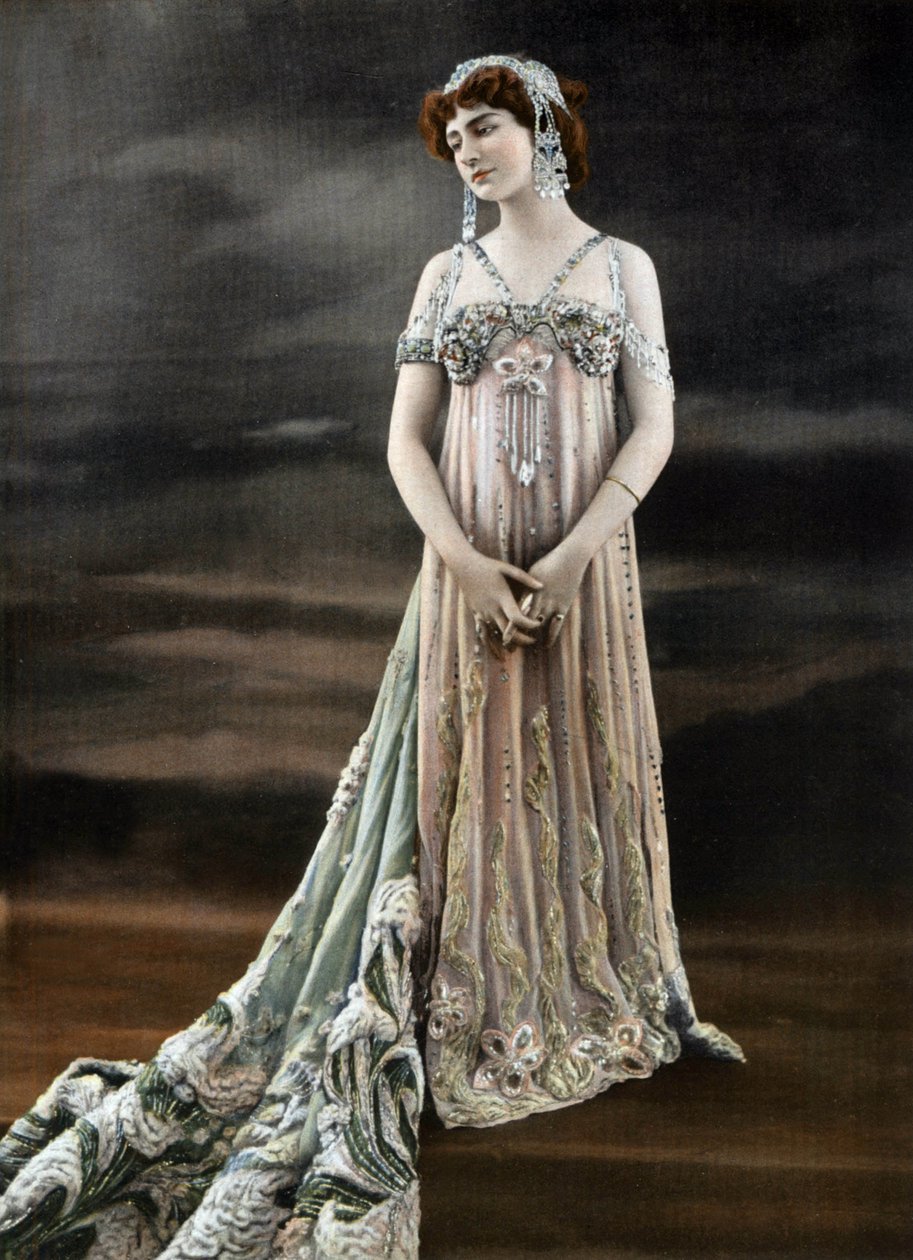 Französische Sopranistin Genevieve Vix als Circe in der Oper Circe an der Opéra Comique, Paris (Foto) von Studio Reutlinger