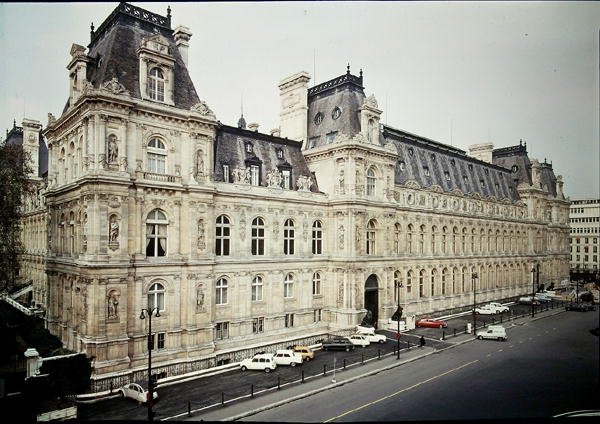 Rückfassade des Hôtel de Ville, erbaut 1873-82 von Theodore and Deperthes Ballu