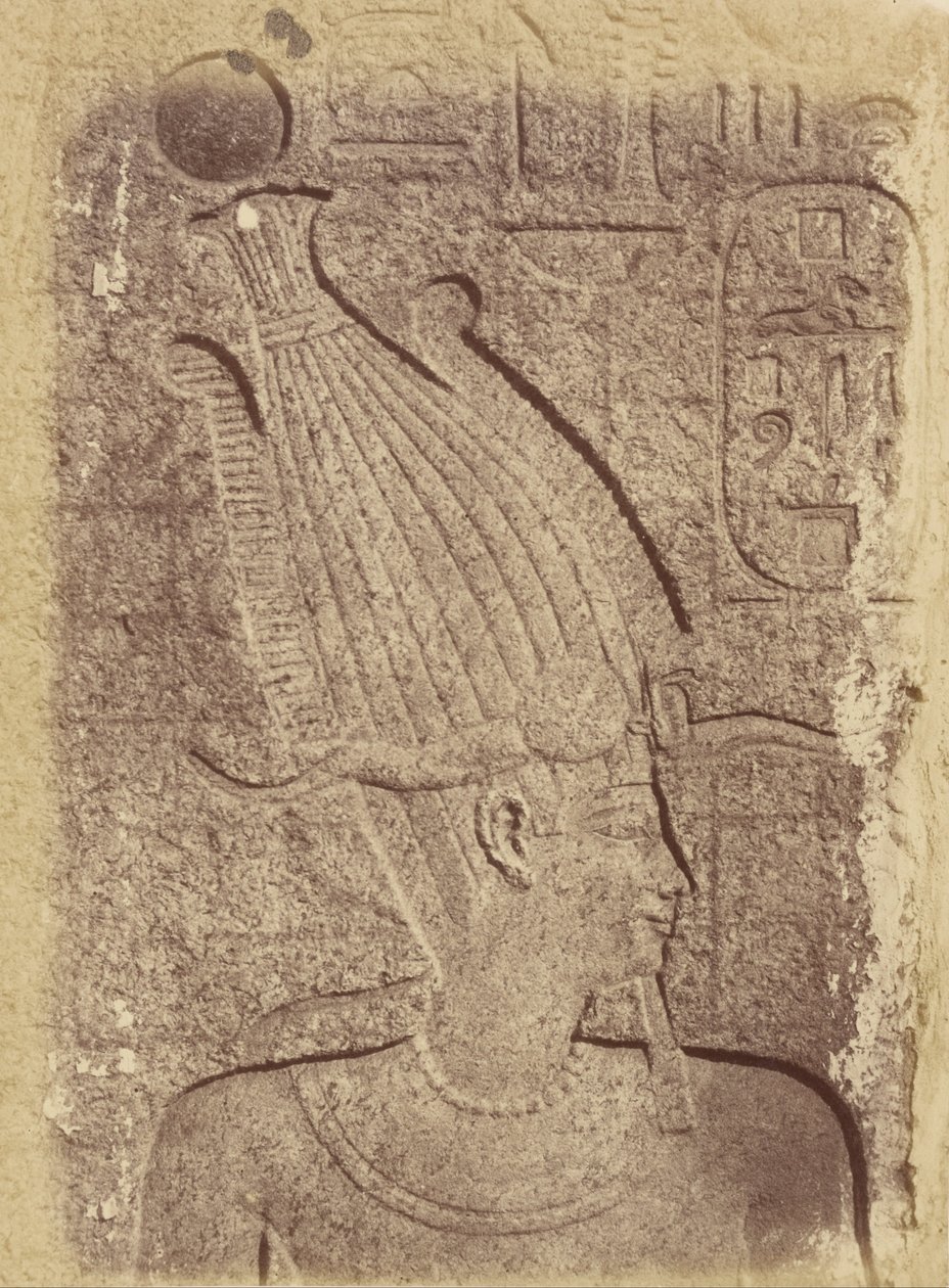 Nahaufnahme einer Skulptur (Profil eines Kopfes), Karnak von Théodule Devéria