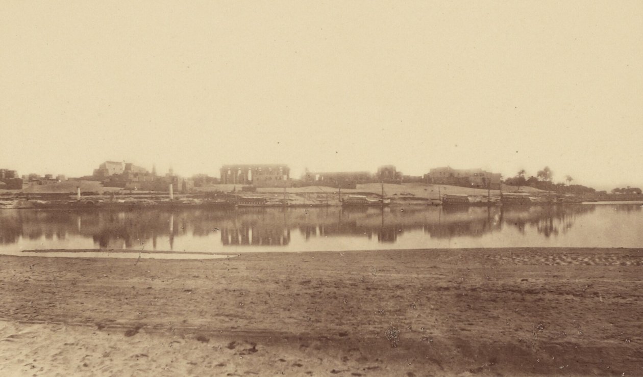 Übersicht von Luxor vom gegenüberliegenden Ufer von Théodule Devéria