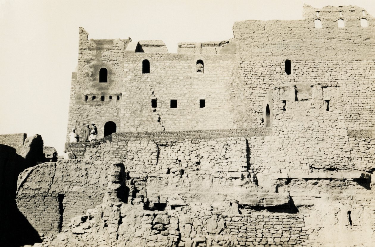 Kloster St. Simeon nach seiner Restaurierung, Assuan, Ägypten, Fotografie von Ugo Monneret de Villard von Ugo Monneret de Villard
