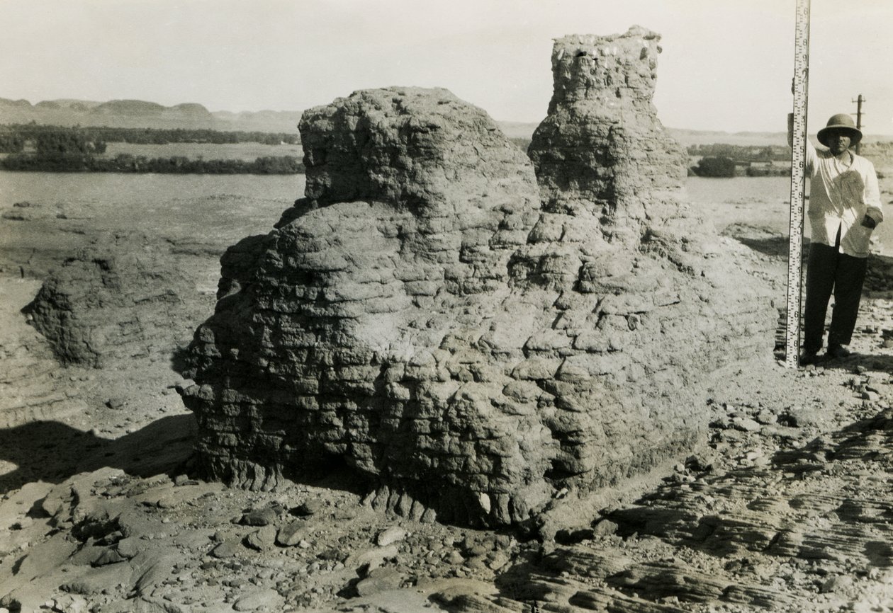 Grab im Nekropolis, Qasr Ibrim, Ägypten, Foto von Ugo Monneret de Villard von Ugo Monneret de Villard