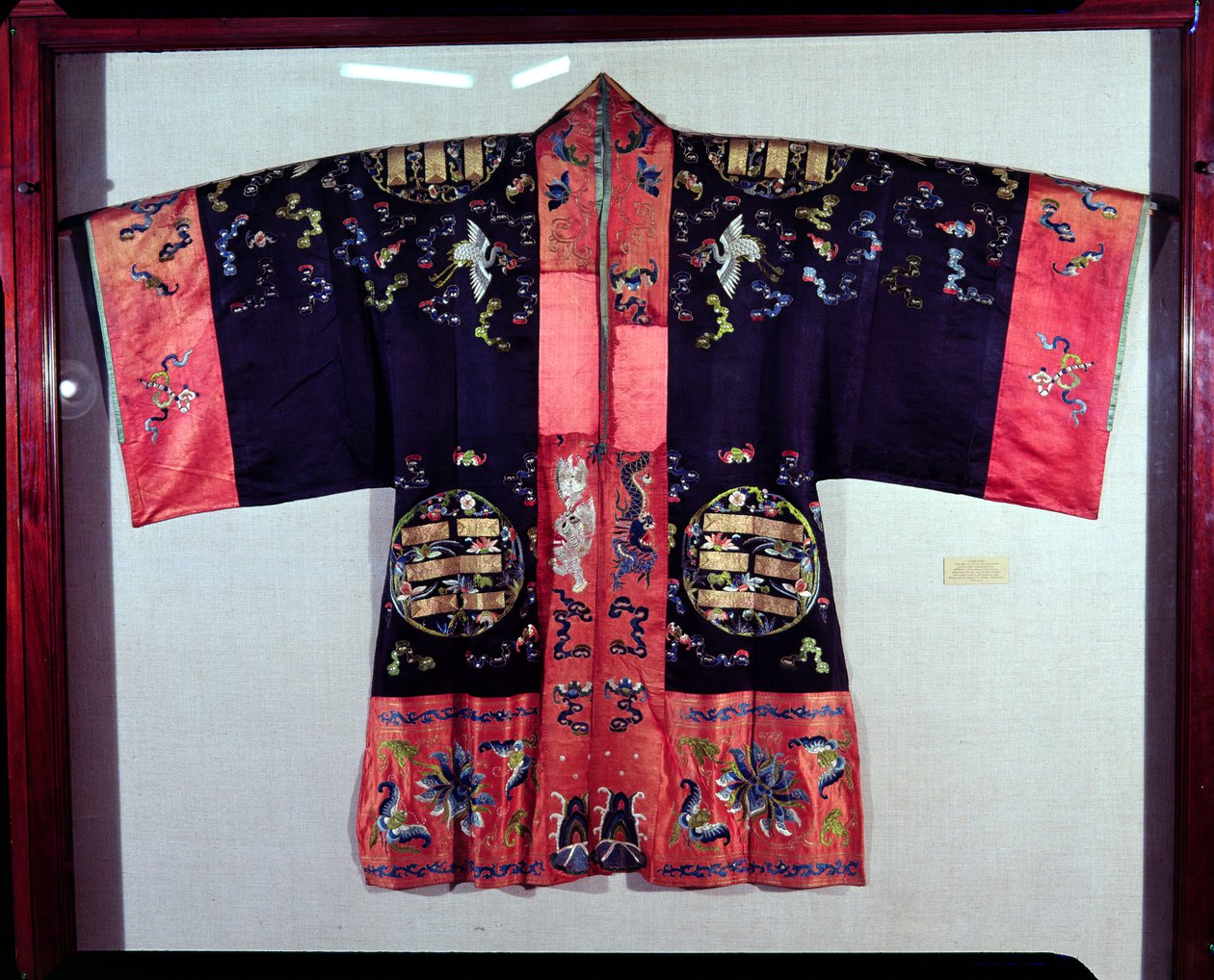Taoistische Robe mit Tai Chi Yin und Yang Symbol und den acht Trigrammen (Pa Kua), chinesisch, Ch