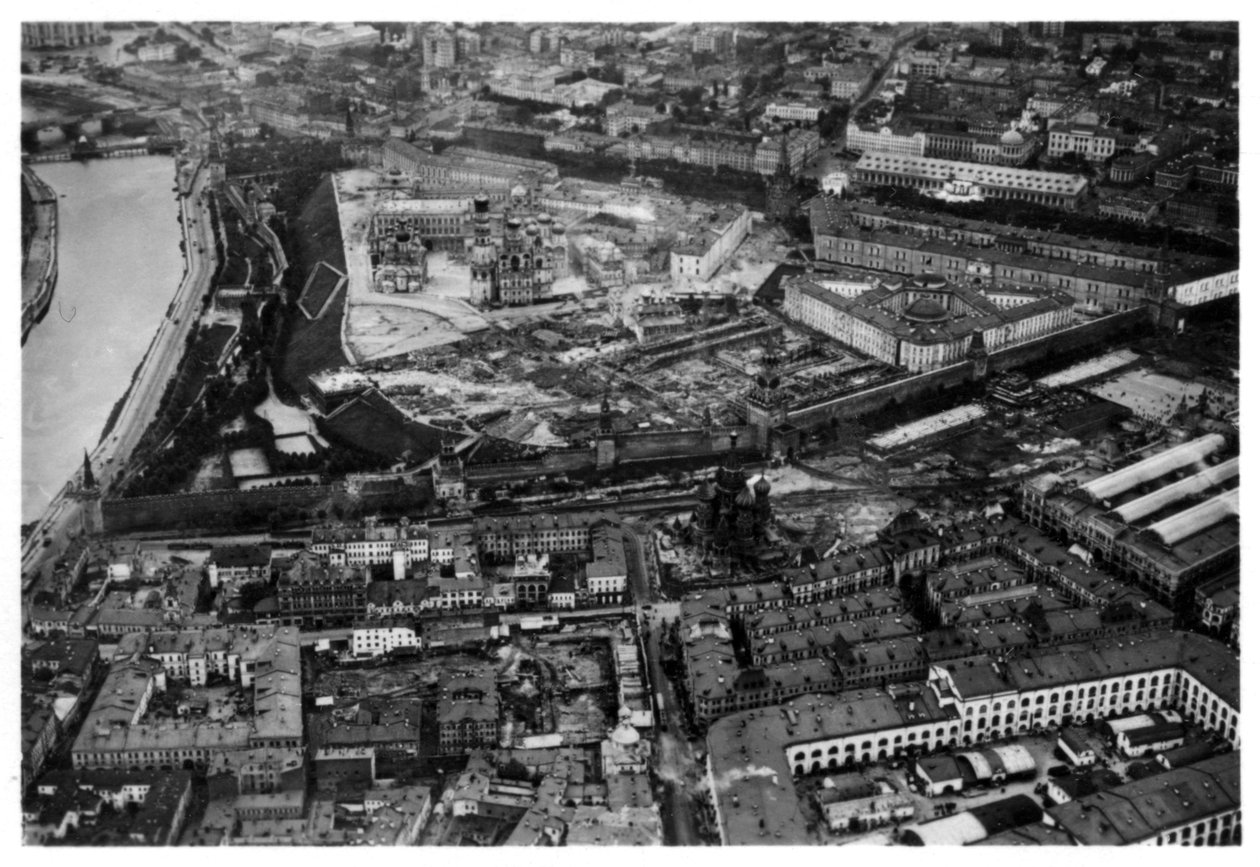 Luftaufnahme des Kremls, Moskau, UdSSR, aus einem Zeppelin, 1930-1933