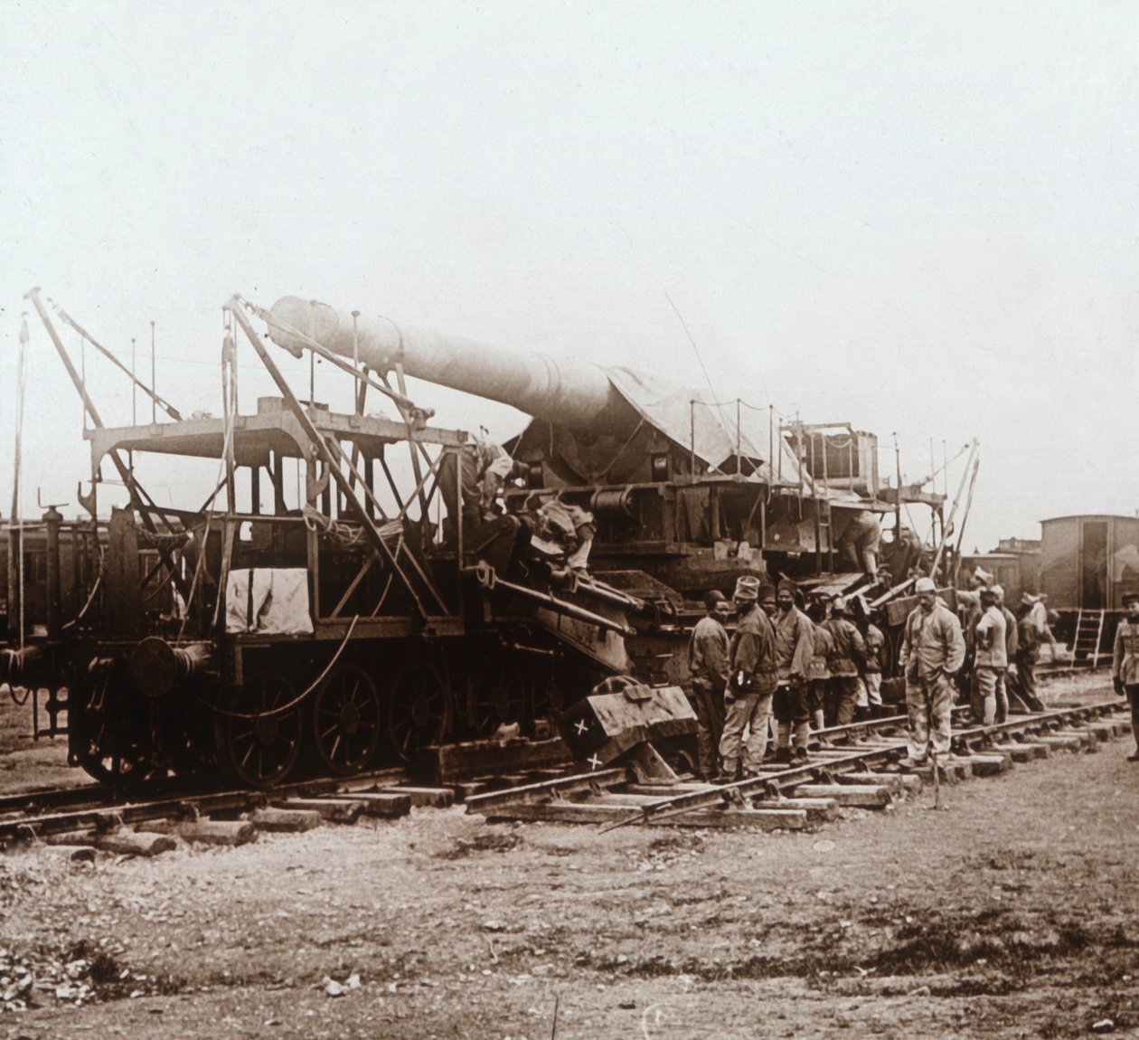 Afrikanische Truppen und schwere Artillerie, Champagne, Nordfrankreich, ca. 1914-1918 von Unbekannt
