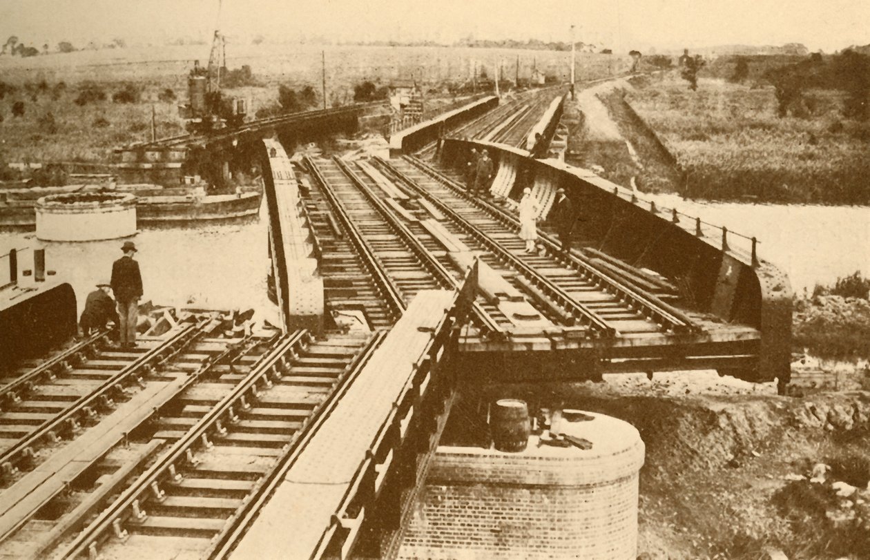 Elektrisch betriebene Schwenkbrücke in Beccles, nahe Yarmouth, London und Nordostbahn von Unbekannt