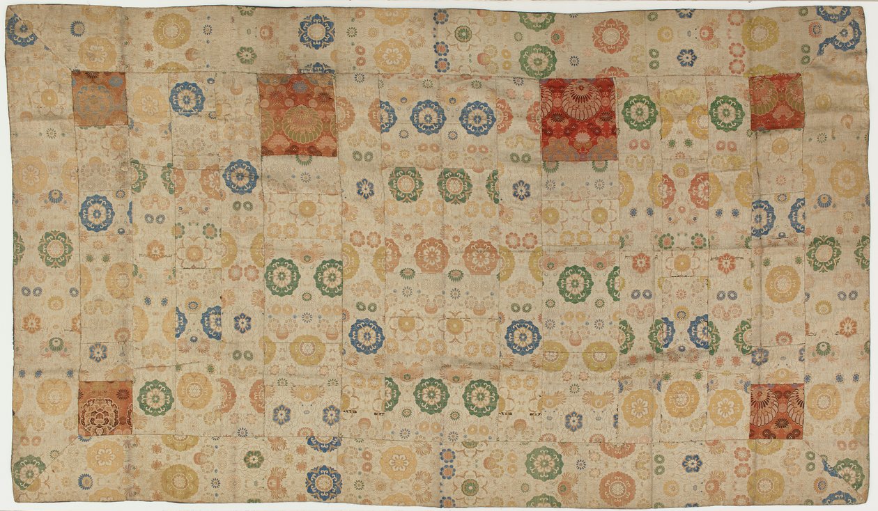 Broschiert, Seide. Ein buddhistisches Mönchsgewand, geflickt, Kesa, Edo-Periode, 1615-1868 von Unbekannt