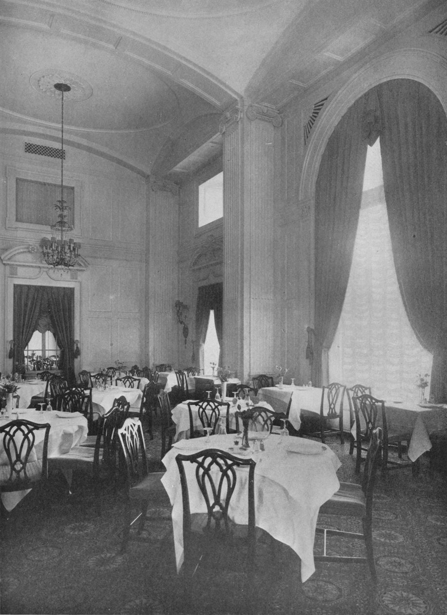 Ecke des Hauptspeisesaals mit feinen kolonialen Details, Roosevelt Hotel, New York City, 1924 von Unbekannt