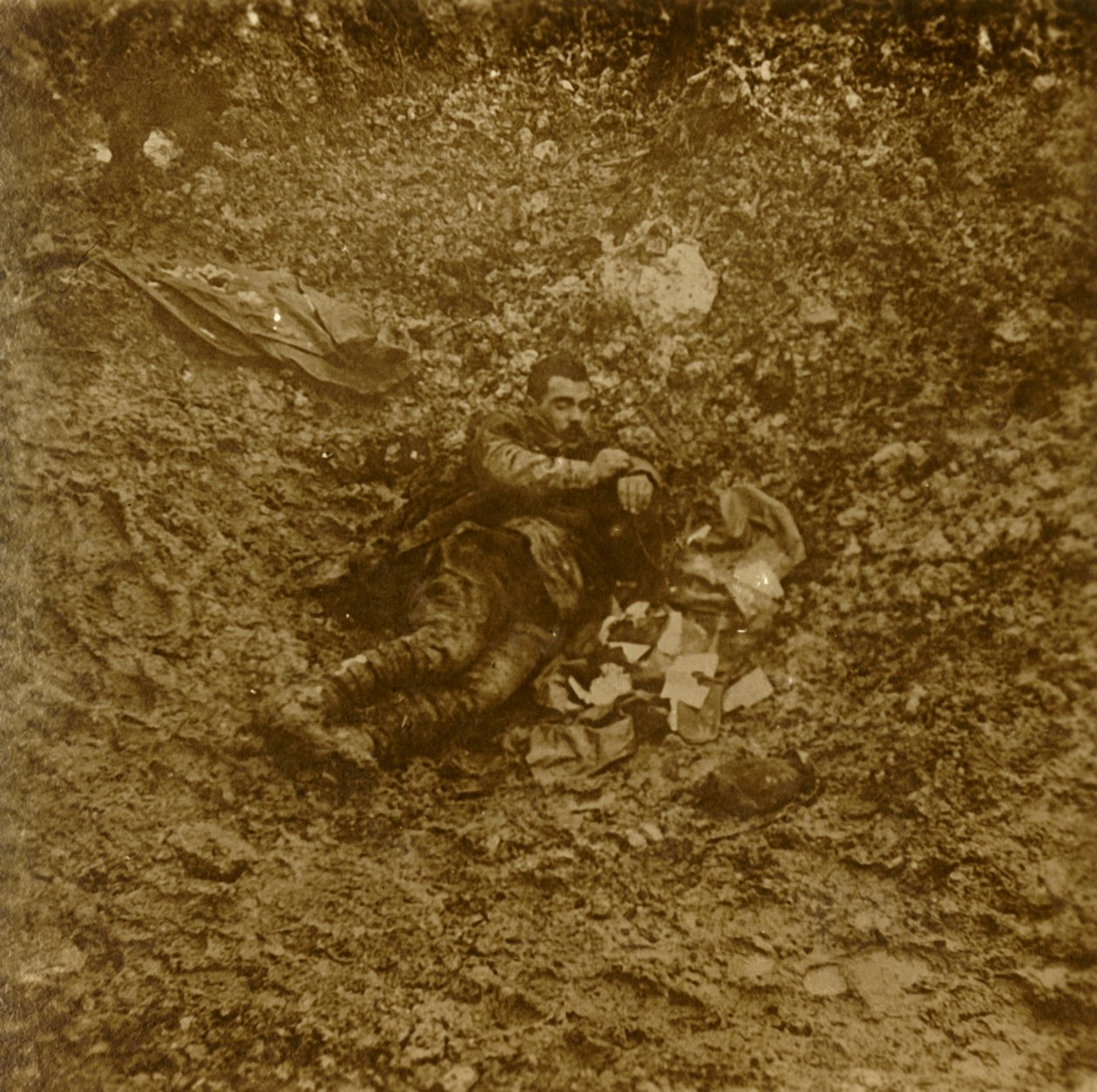 Toter deutscher Soldat, Verdun, Nordfrankreich von Unbekannt