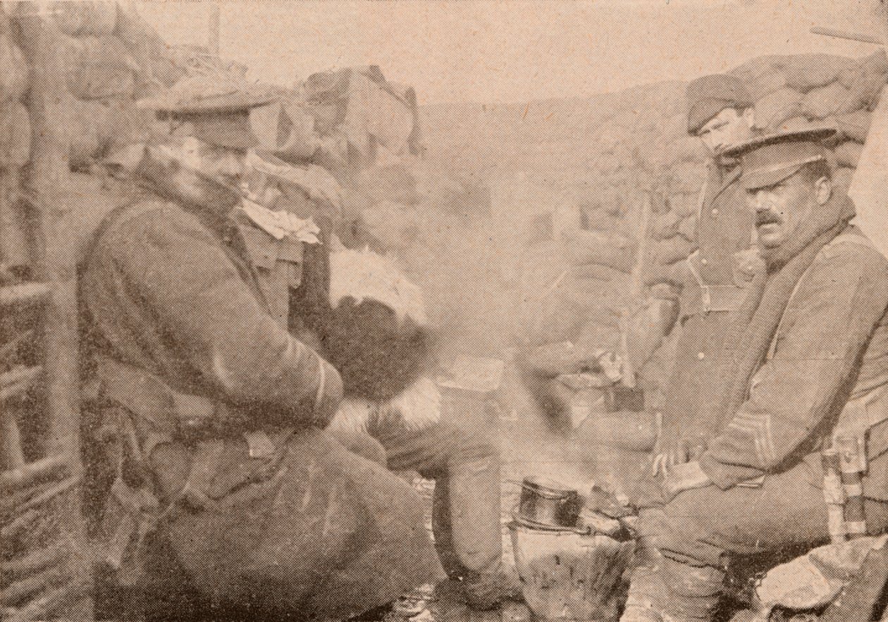 Abendessen in den Schützengräben, ca. 1915, 1928 von Unbekannt