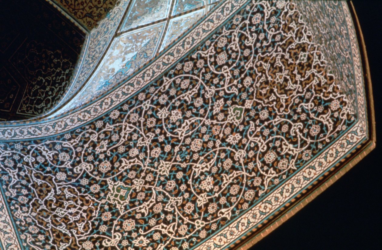 Innenraum eines Bogens, Moschee von Sheikh Lutfullah, Isfahan, Persien, um 1615 von Unbekannt