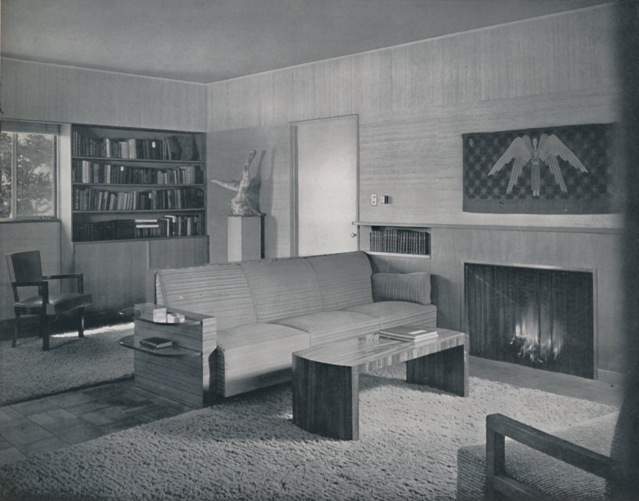 Wohnzimmer entworfen von Honor Easton und Alyne Whalen in einem Haus in Los Angeles von Unbekannt