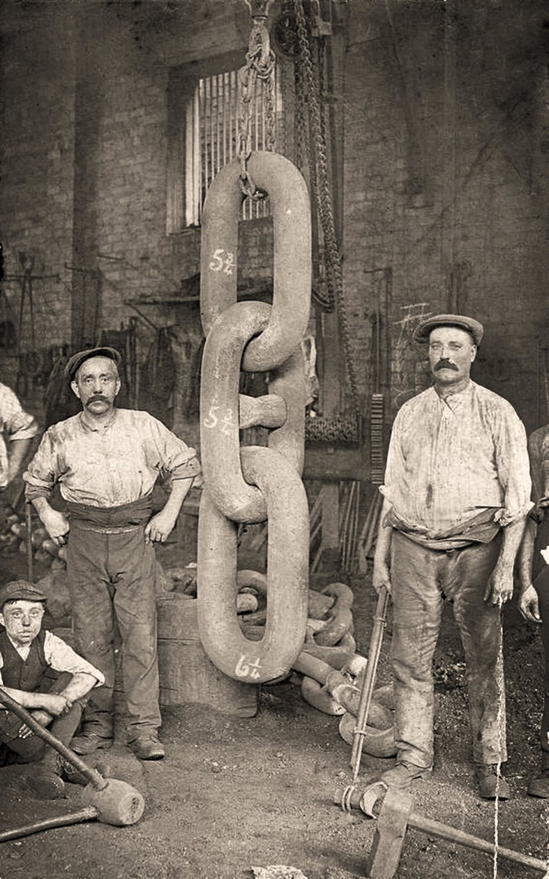 Herstellung der Ankerkette der Titanic bei Hingley & Sons, ca. 1909 von Unbekannt