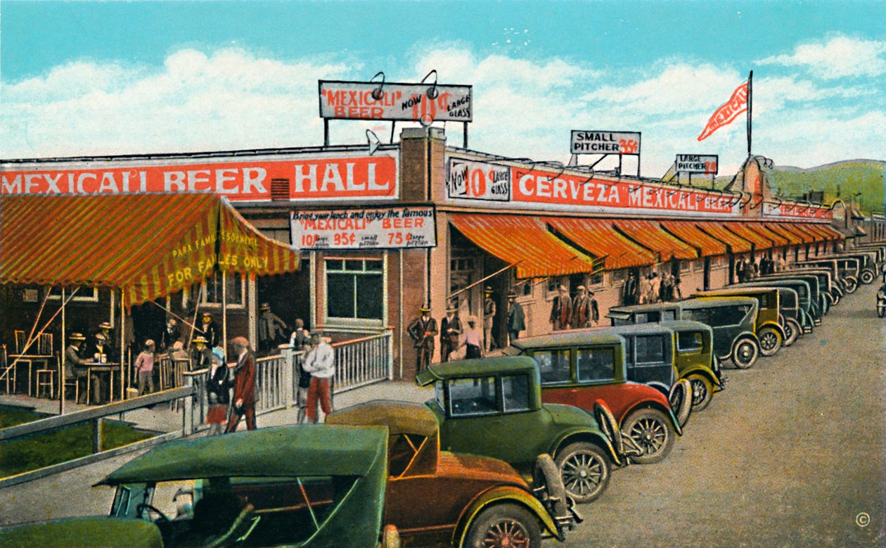 Mexicali Bierhalle, Die längste Bar der Welt, um 1939 von Unbekannt