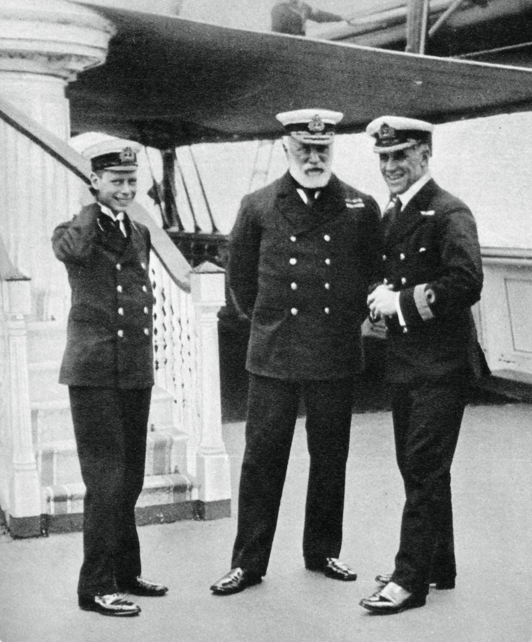 Marinekadett Prinz Albert mit Admiral Sir Lewis Beaumont von Unbekannt