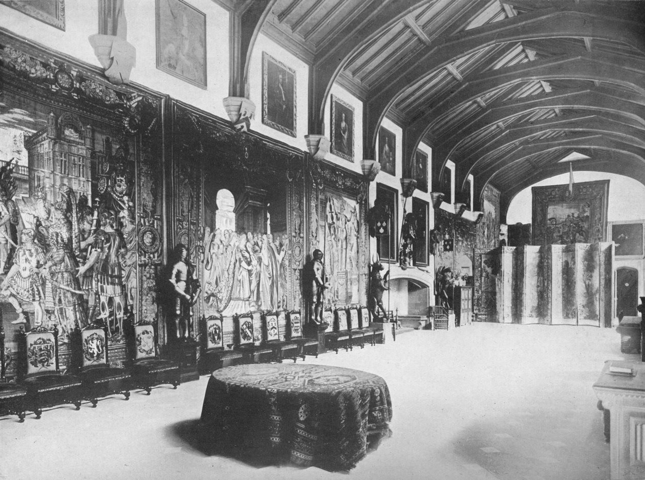 Naworth Castle, Cumberland - Der Earl of Carlisle, 1910 von Unbekannt