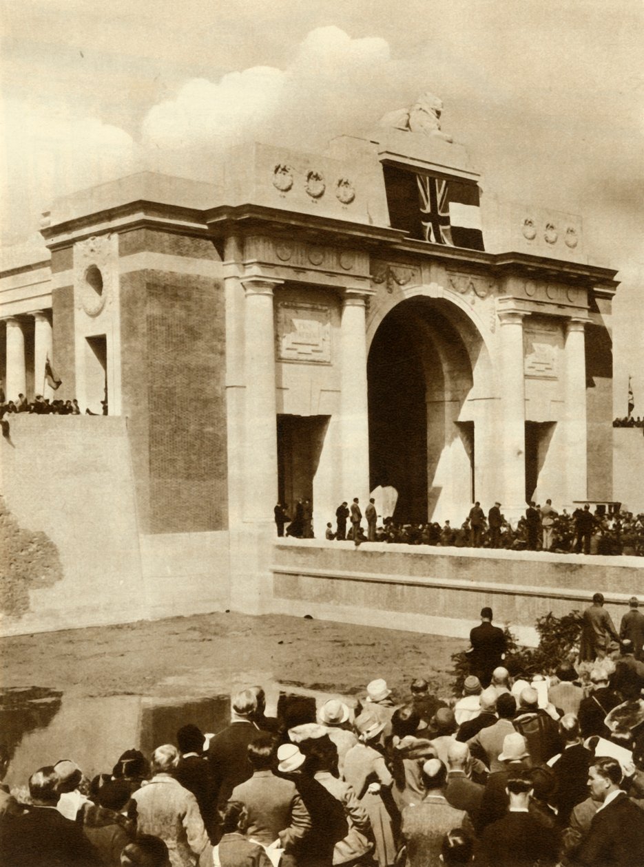Das Menin-Tor wird enthüllt, Ypern, Belgien, 24. Juli 1927, 1935 von Unbekannt
