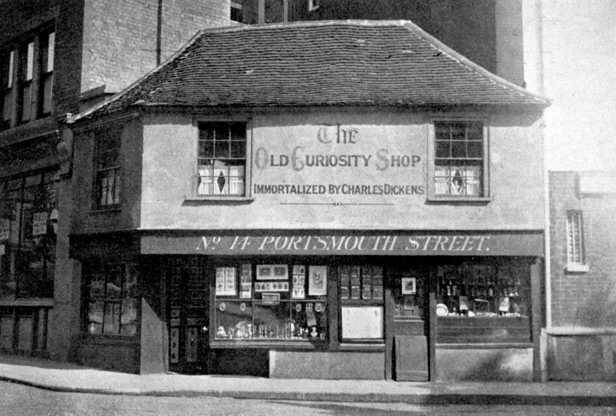 Das Alte Kuriositätenkabinett, 13 Portsmouth Street, Kingsway, London, um 1920 von Unbekannt