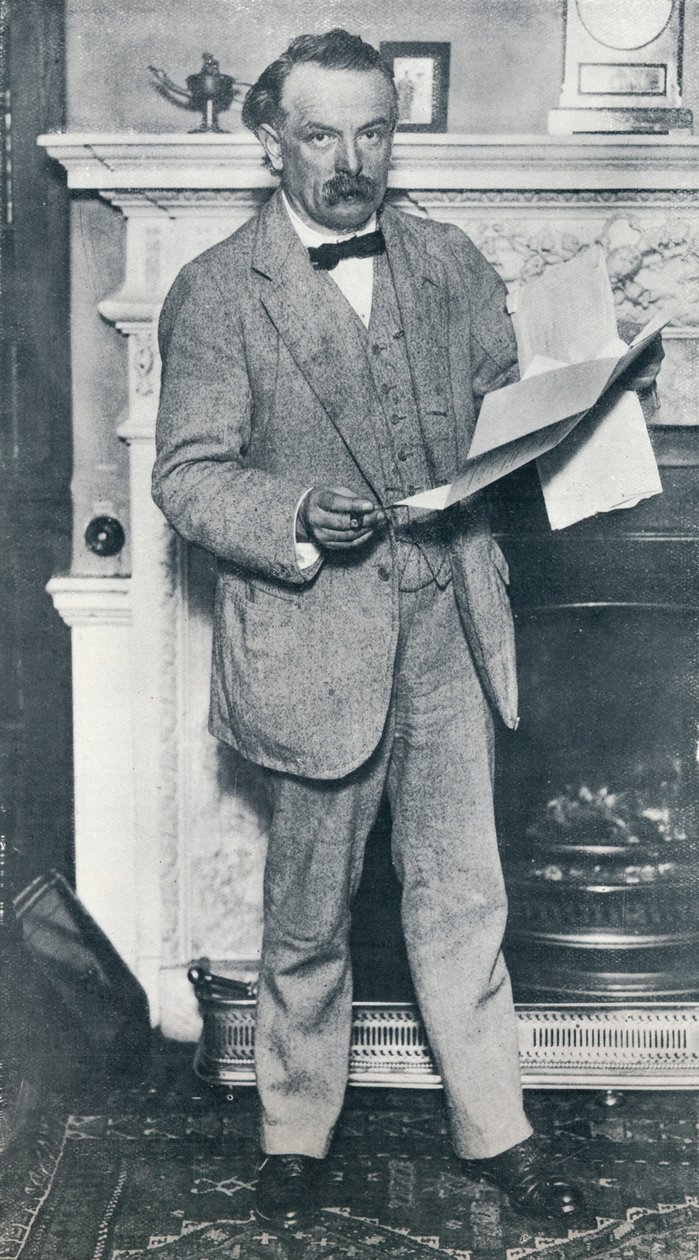 Der Rt. Hon. David Lloyd George, M.P., Schatzkanzler, ca. 1914 von Unbekannt